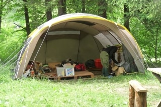 Namiot bazowy